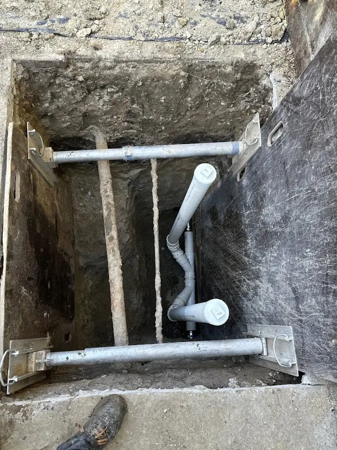 Experienced plumber completing Gas Line Repair work in Lincoln